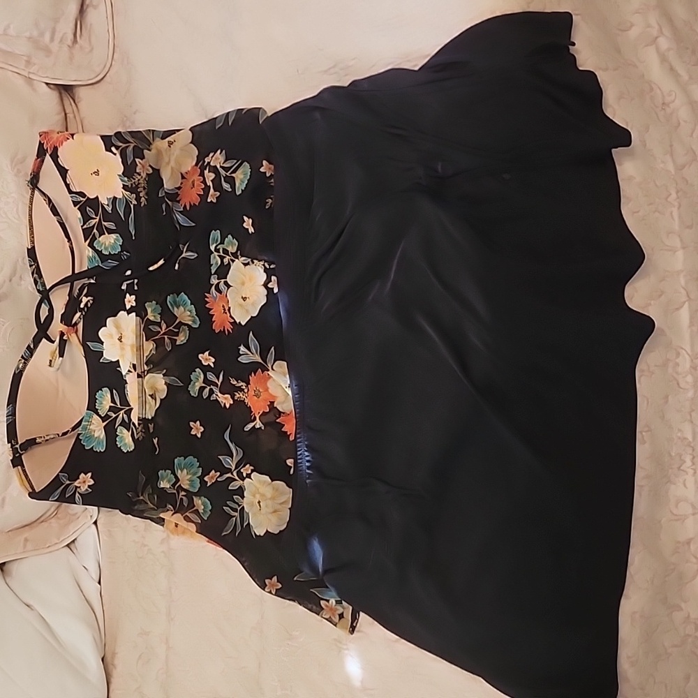 3 Womens Bathings Suits - Picture 11 of 13
